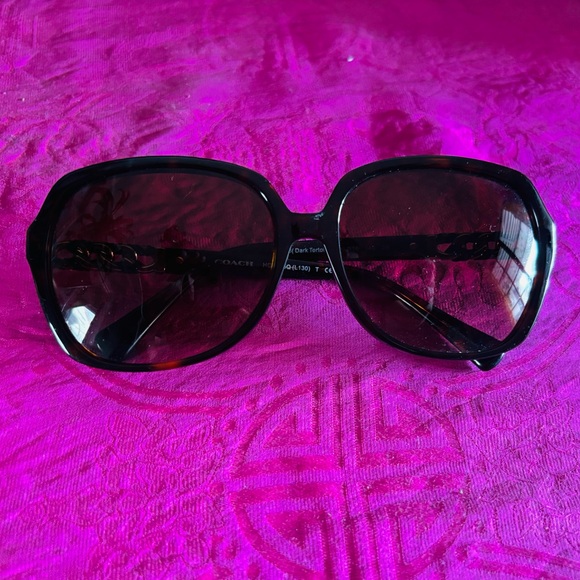 COACH 3 pc Sunglasses and Case - Picture 3 of 8